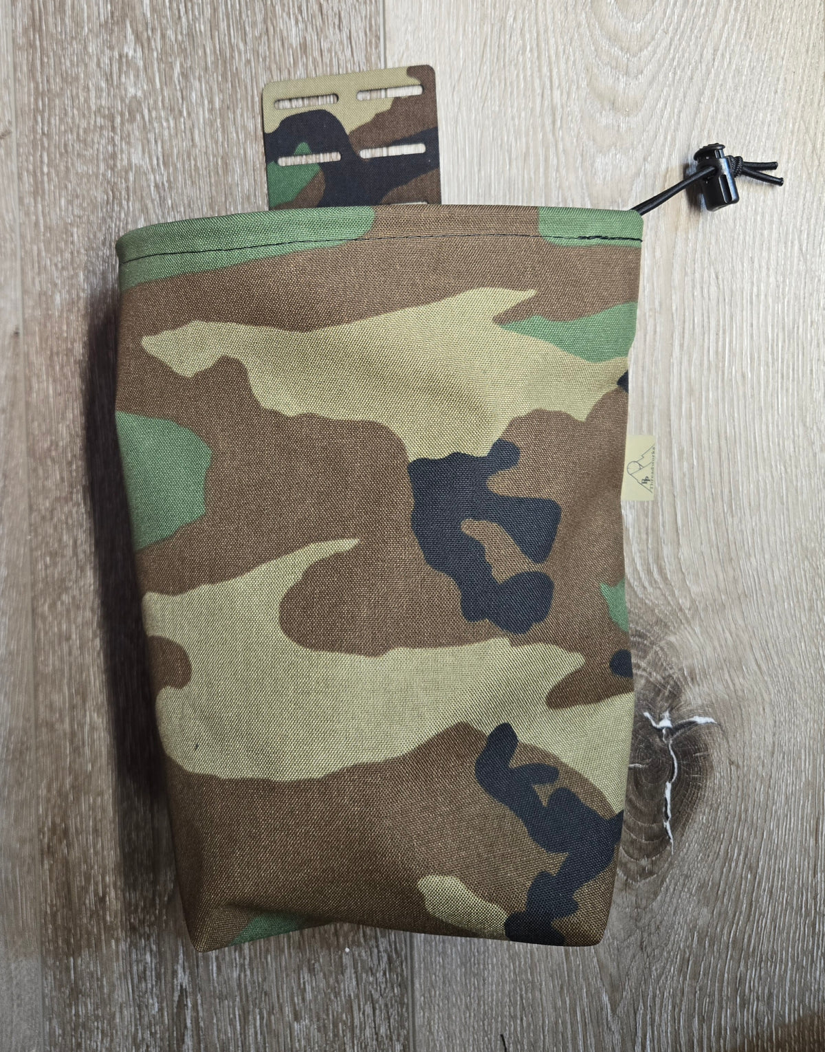 Roll-Up Dump Pouch – Low-Profile MOLLE Deployment Pouch