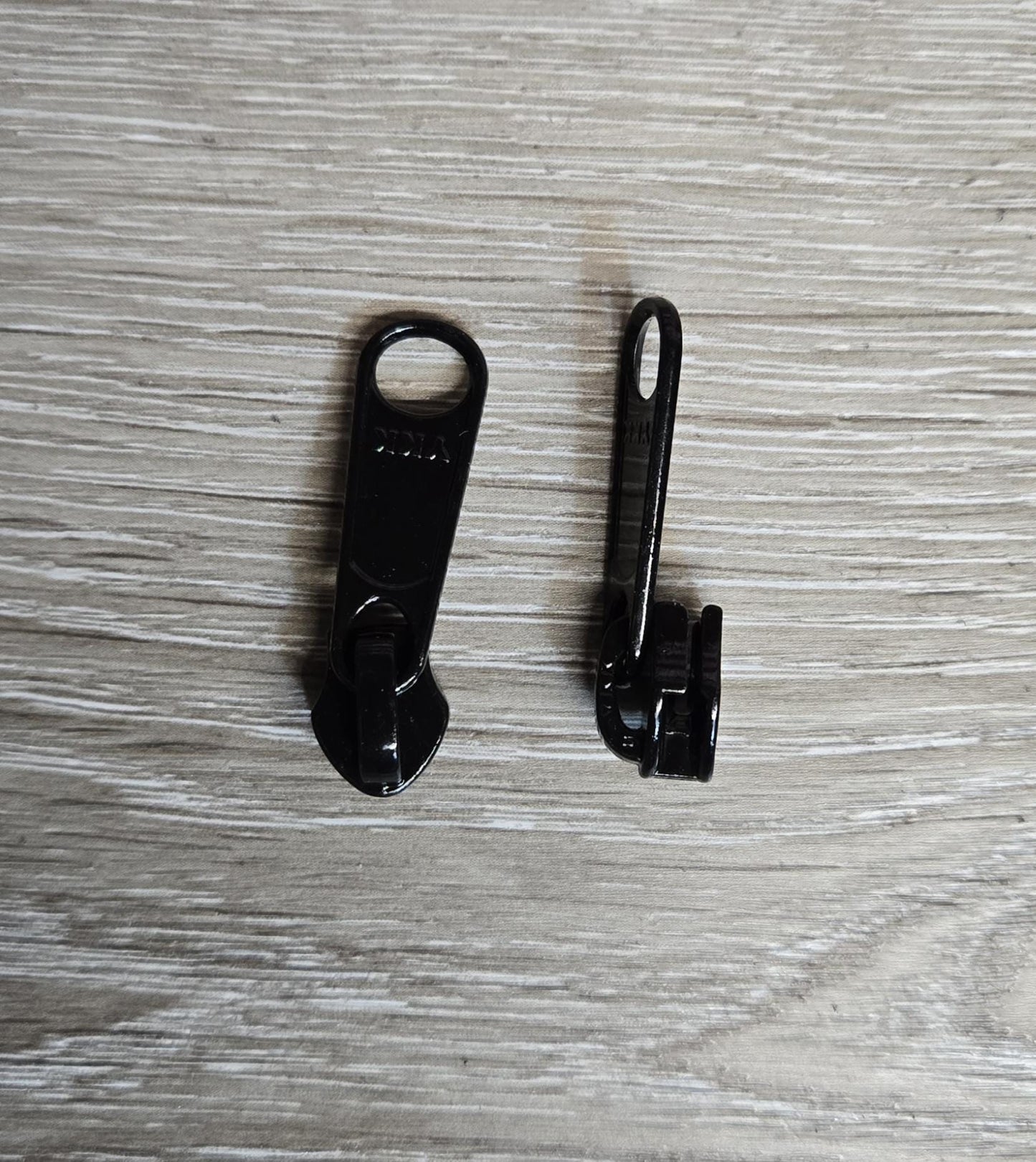 YKK #5 Black Zipper Sliders